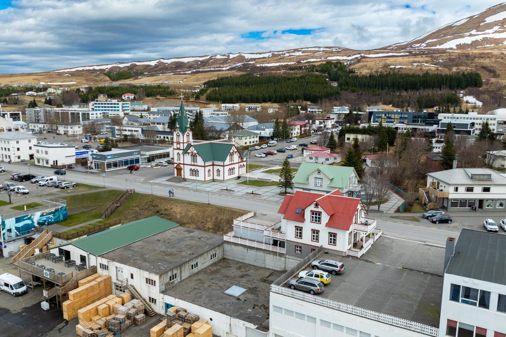 Апартаменты Bjarnabuth Хусавик Экстерьер фото